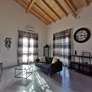 Hygge House Appartamento Aeroporto di Catania Fontana Rossa
