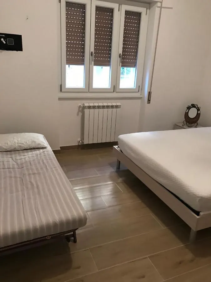 Trilocale Ristrutturato A 100 M Dalla Metro Battistini Apartment Rome